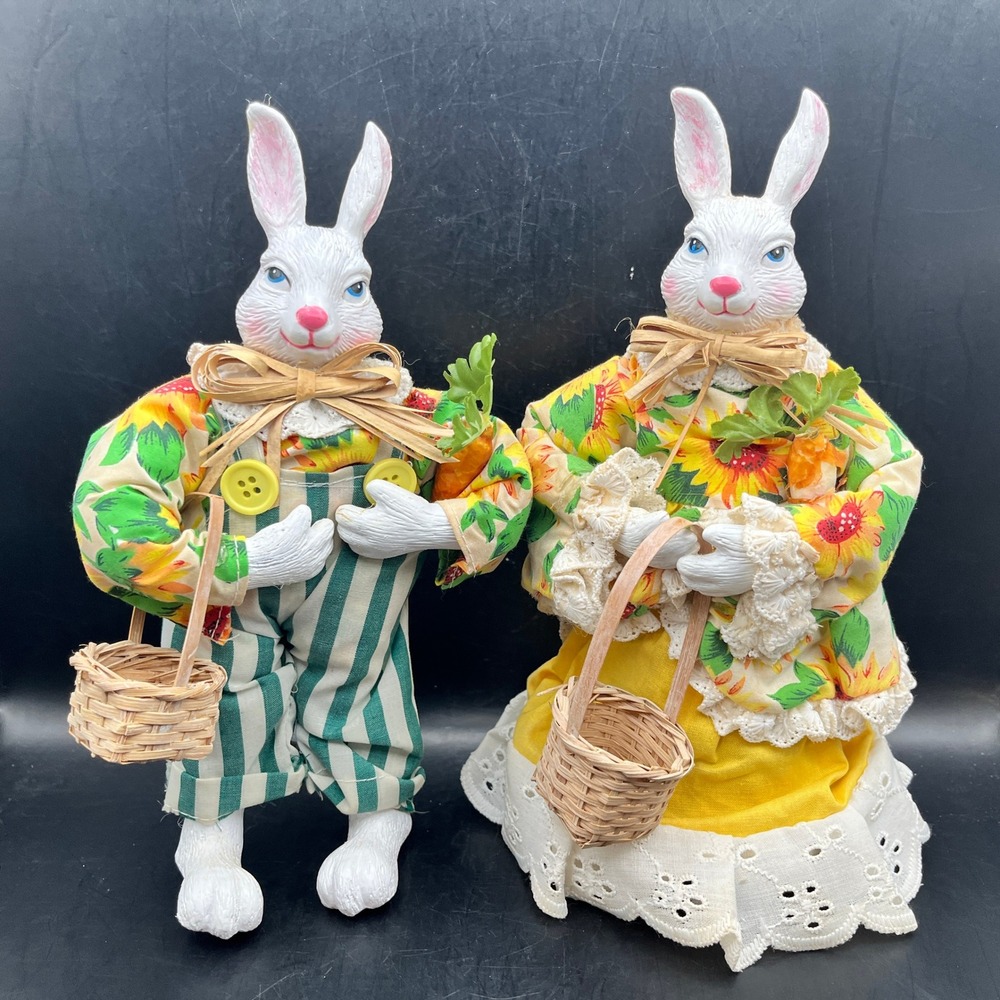 Vtg Easter Bunny Figurine 9" Sunflower Spring Baskets 2pc Plastic Heads Decor